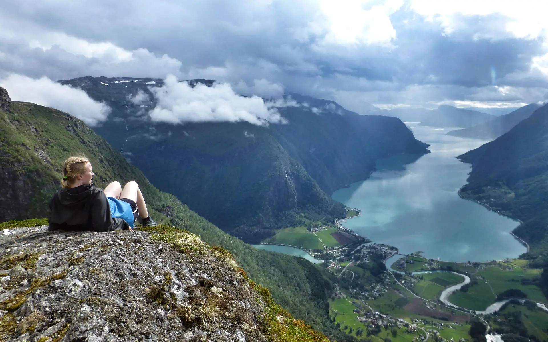 Schönste Fjorde Norwegen Lustrafjord